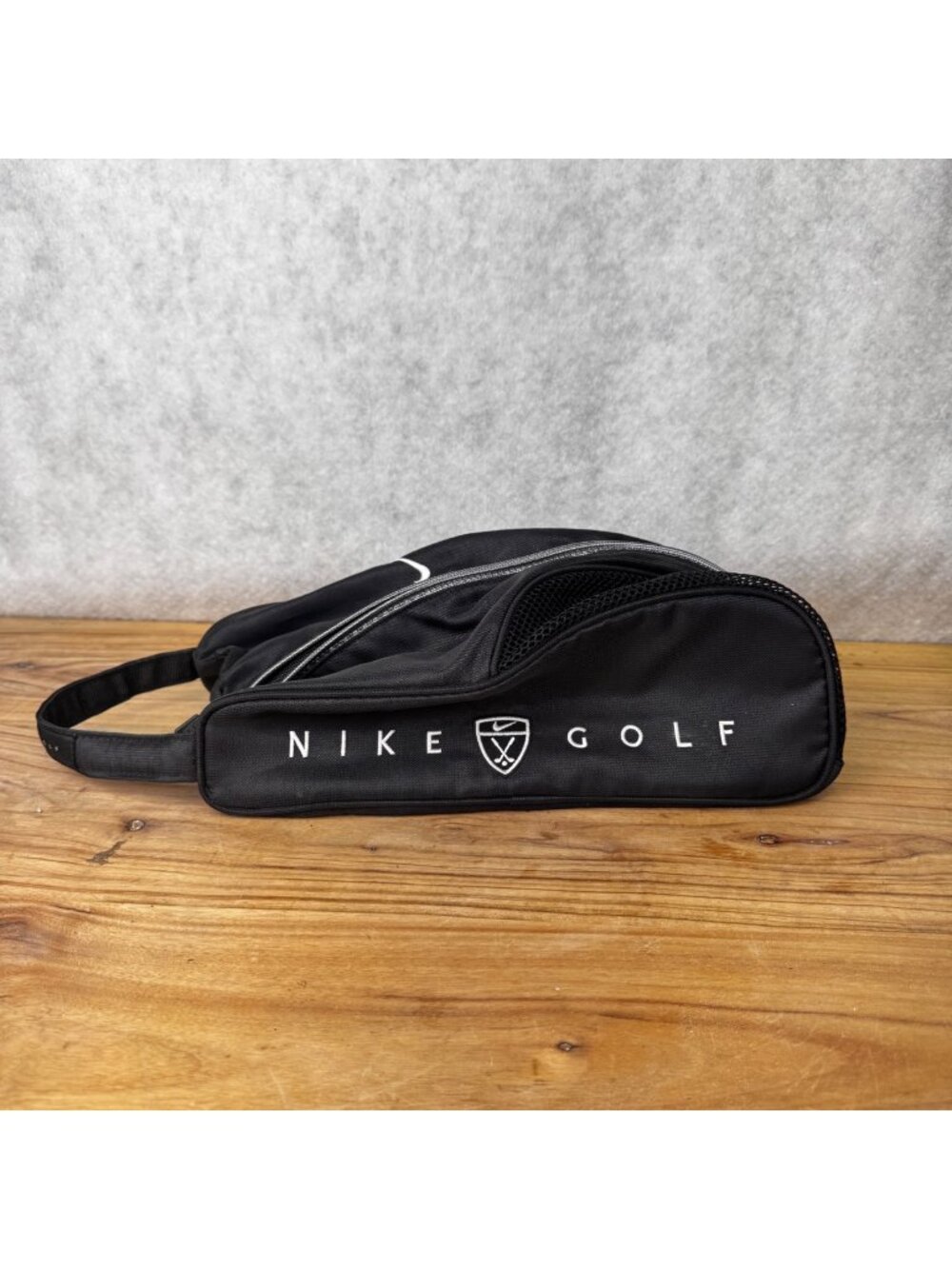 Nike Golf Black Shoe Bag With Handle & Zippered Mesh Pockets For Travel & Sports
